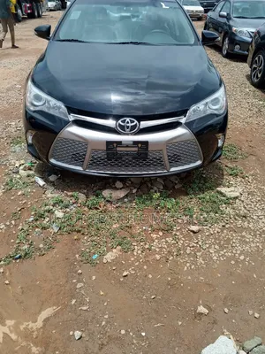Toyota Camry 2017 Black
