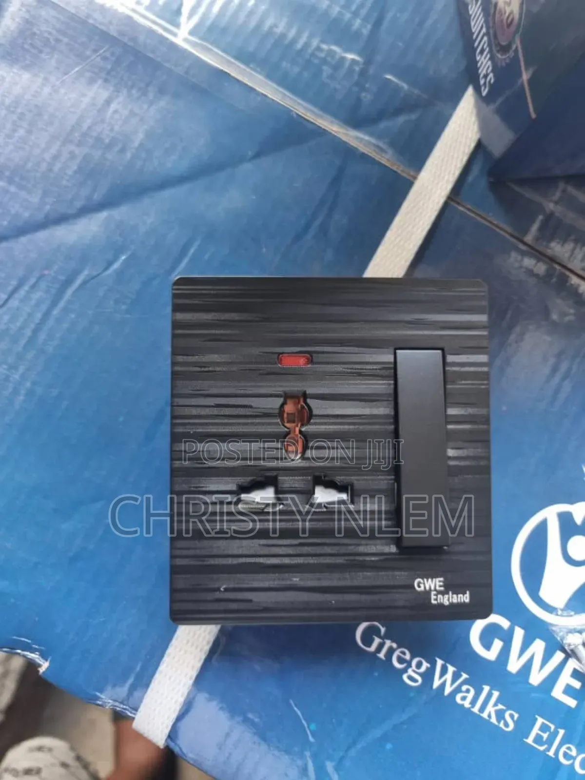 Uk High Quality 13amp Single Socket