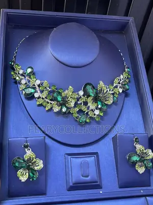 Necklace Set