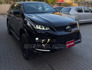 Toyota Fortuner 2.8 D AWD 2024 Black