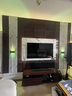 Full Wall Cladding Console