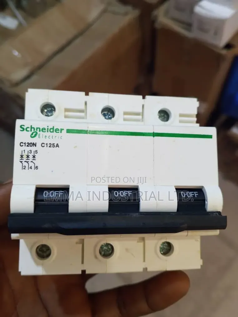 Schneider Breaker 3pole 125a