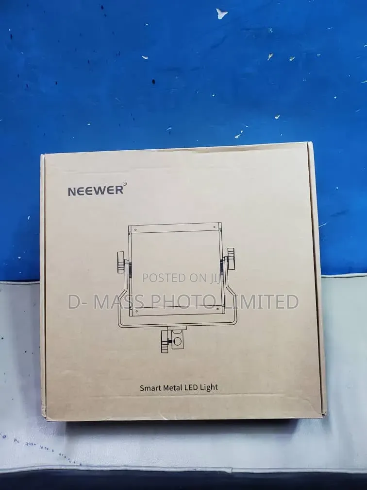 Neewer Light Nl660