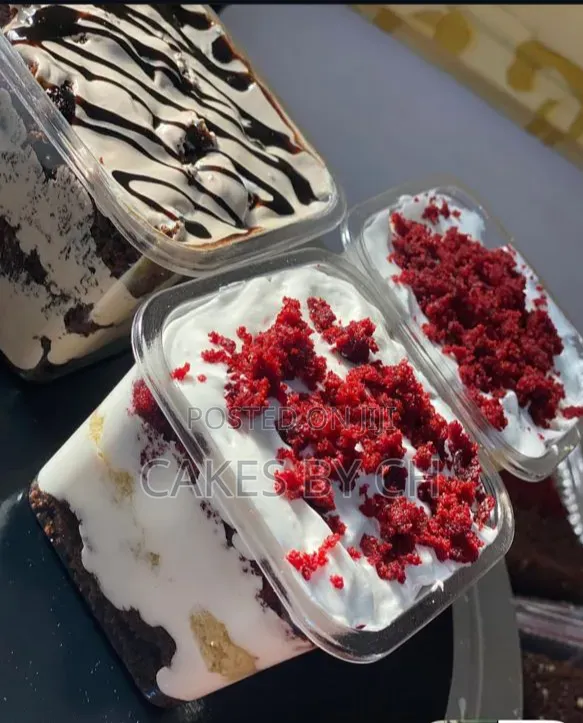 Ready to Go Cakes