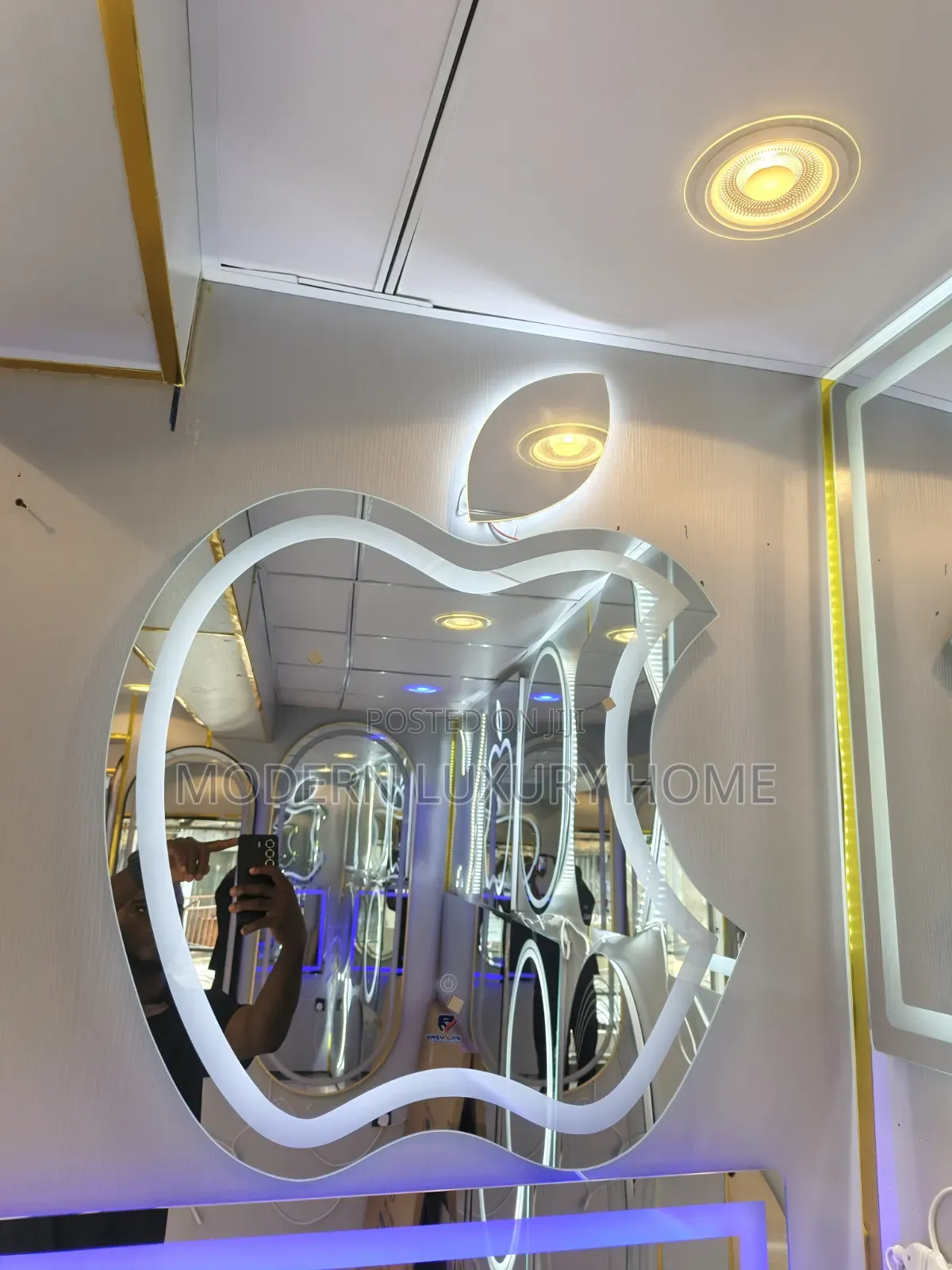Led Mirror Flameless