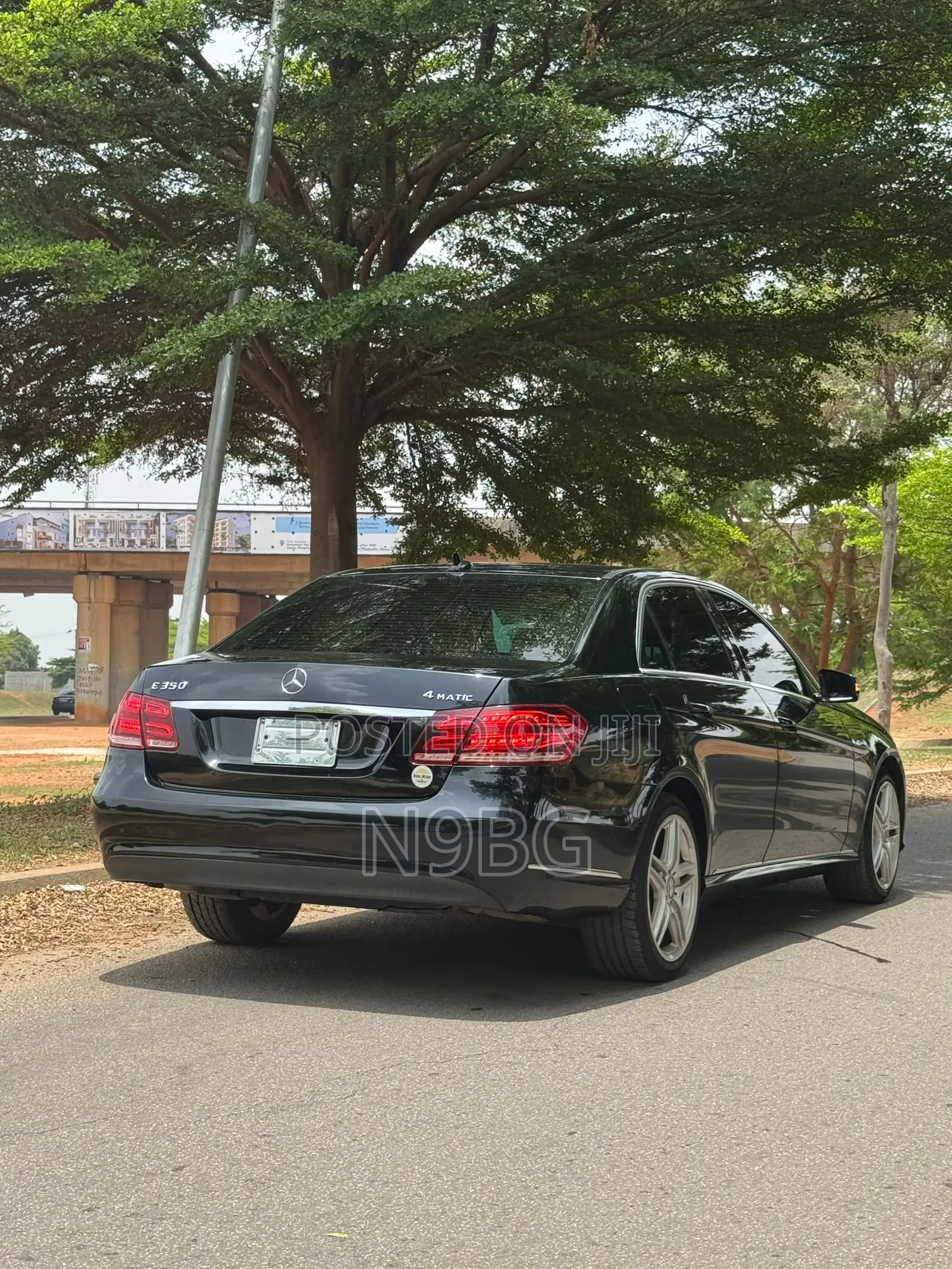 Mercedes-Benz E350 2013 Black