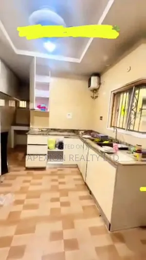 5bdrm Duplex in Shell Cooperative for rent