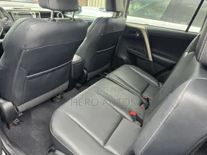 Toyota RAV4 Limited 4dr SUV AWD (2.5L 4cyl 6A) 2014 Black