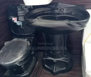 Black Executive Water Closet Wc