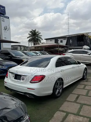 Mercedes-Benz E400 2017 White