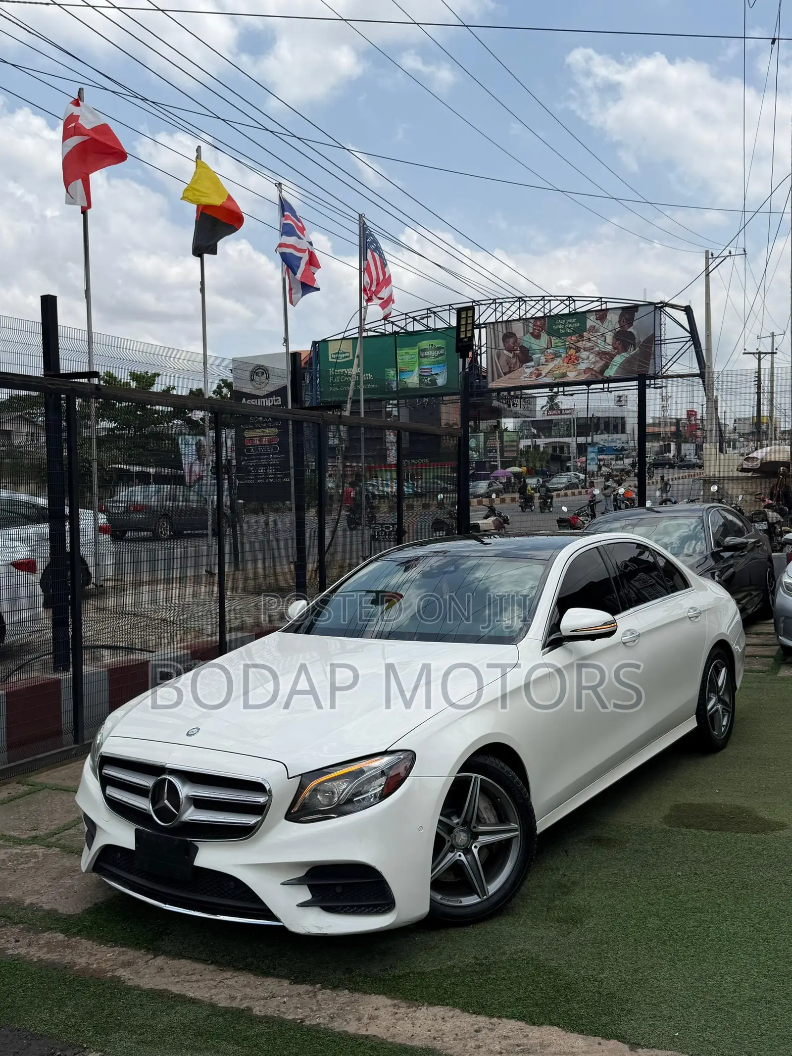 Mercedes-Benz E400 2017 White