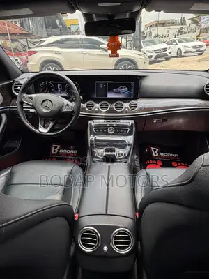 Mercedes-Benz E400 2017 White