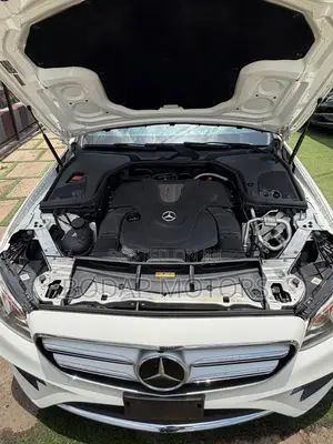 Mercedes-Benz E400 2017 White