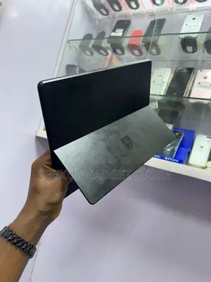 Laptop Microsoft Surface Pro X 8GB Intel Core i7 SSD 256GB