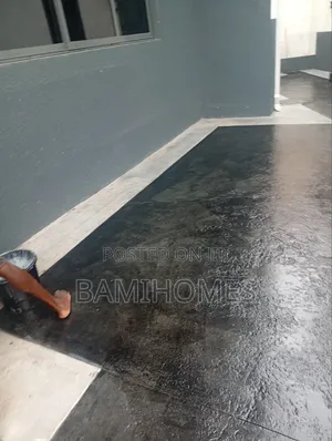 Expert Compound Floor Painting Design