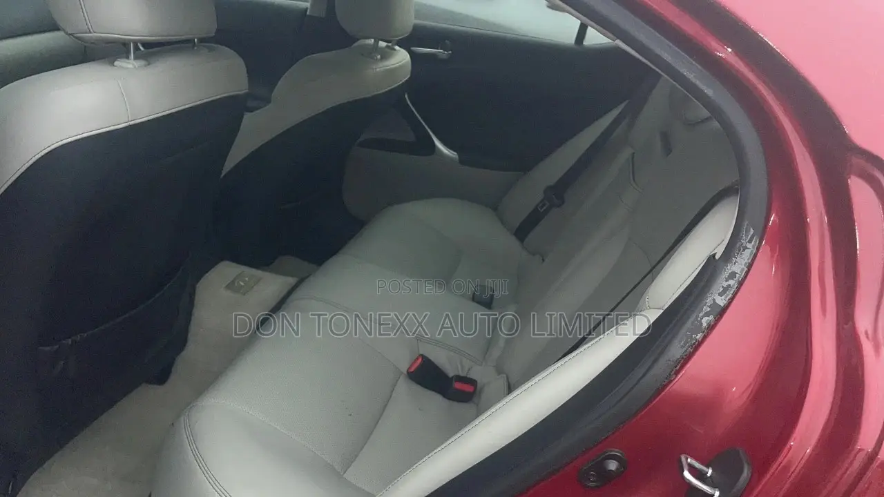 Lexus IS 250 AWD Automatic 2010 Red