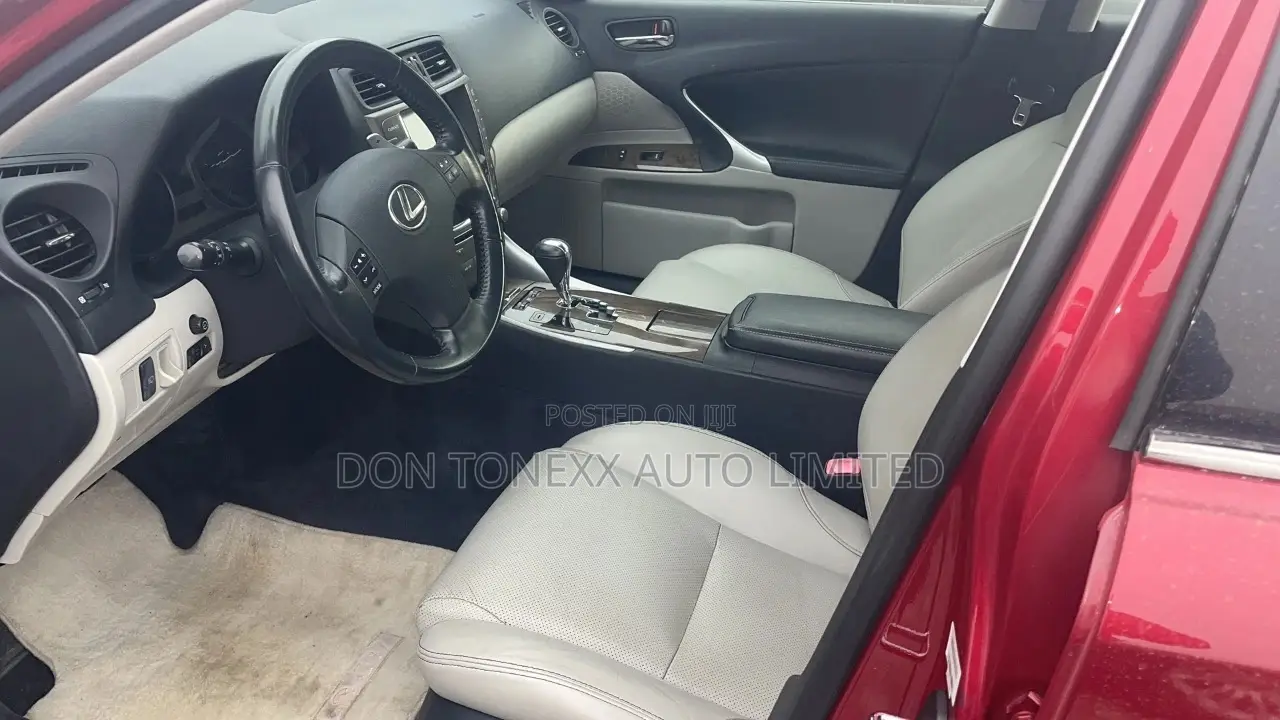Lexus IS 250 AWD Automatic 2010 Red