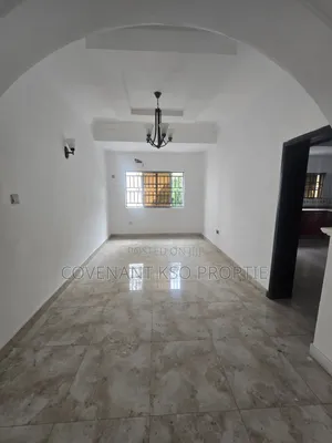3bdrm Block of Flats in Lekki Phase 1. for rent