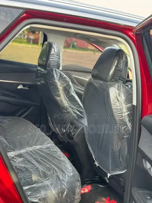 Peugeot 3008 2018 Red