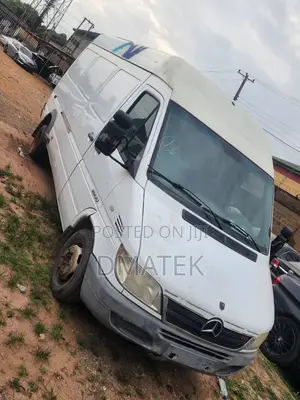 Mercedes-Benz Sprinter 2006 White