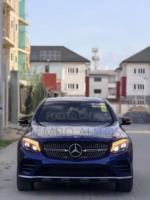 Mercedes-Benz GLC-Class 2018 Blue