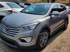 Hyundai Santa Fe Limited 4dr SUV AWD (3.3L 6cyl 6A) 2014 Gray