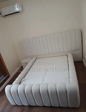 Elegant 4.5ftby6ft Bedframe