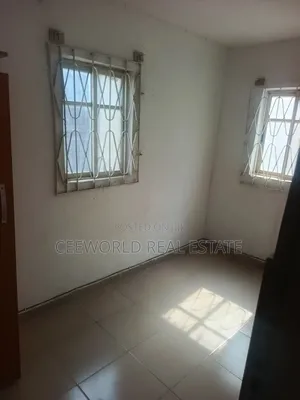 1bdrm Apartment in Babalola Estate for rent