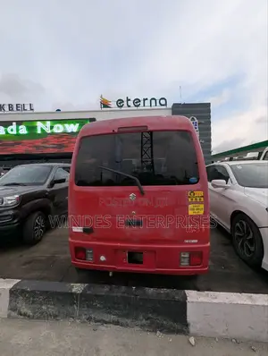 Suzuki Every 2012 Red