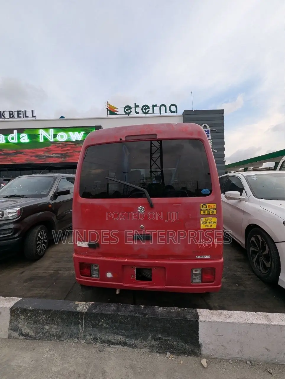 Suzuki Every 2012 Red