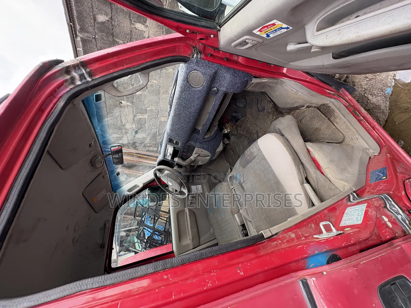 Suzuki Every 2012 Red