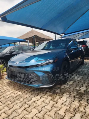Toyota Camry Hybrid 2024 Blue