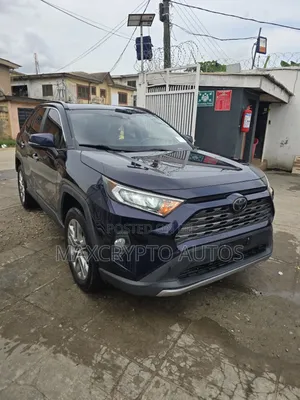 Toyota RAV4 Limited FWD 2020 Blue