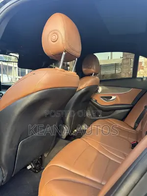 Mercedes-Benz C300 2019