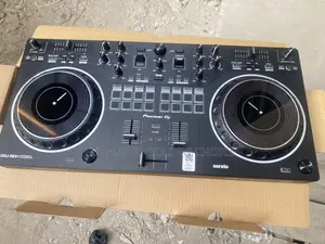 Pioneer DDJ-Rev1 Dj Controller (Rev1 Dj Pioneer)