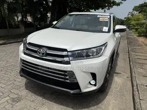 Toyota Highlander Limited Platinum 4x4 V6 (3.5L 6cyl 8A) 2018 White