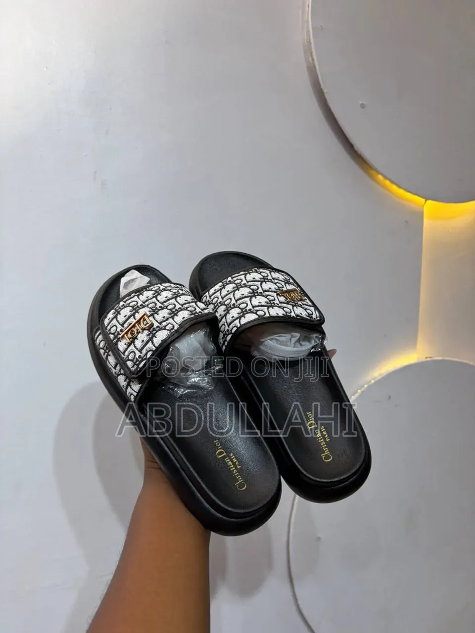 Luxury Fooy Wears