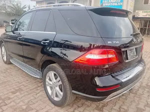 Mercedes-Benz M Class 2014 Black