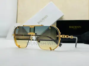 Balmain Eyewear Pilot Frame