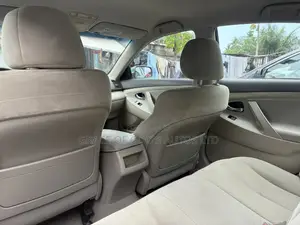 Toyota Camry LE 4dr Sedan (2.4L 4cyl 5A) 2009 Green