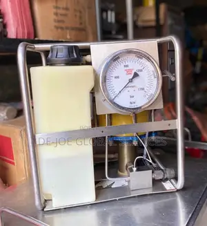 Hydratight Pressure Test Pump