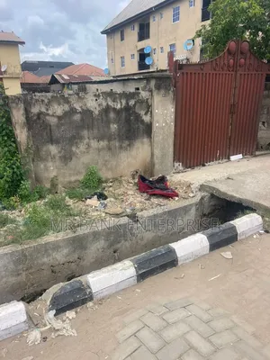 Land for Sale in Gloryland Estate, Ago