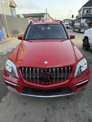 Mercedes-Benz GLK-Class Base GLK 350 4dr AWD 4MATIC (3.5L 6cyl 7A) 2015