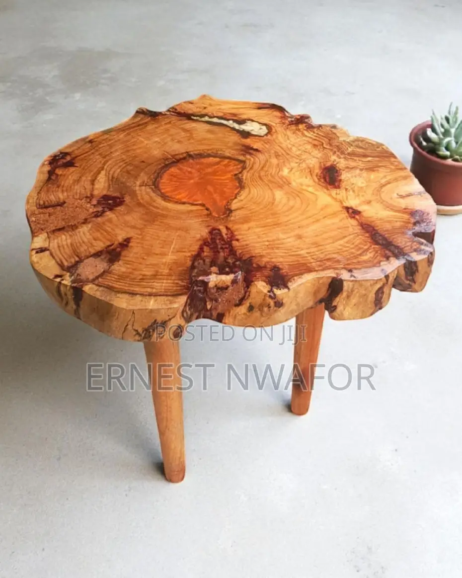 Handcrafted Oak Table, Slab Center Piece