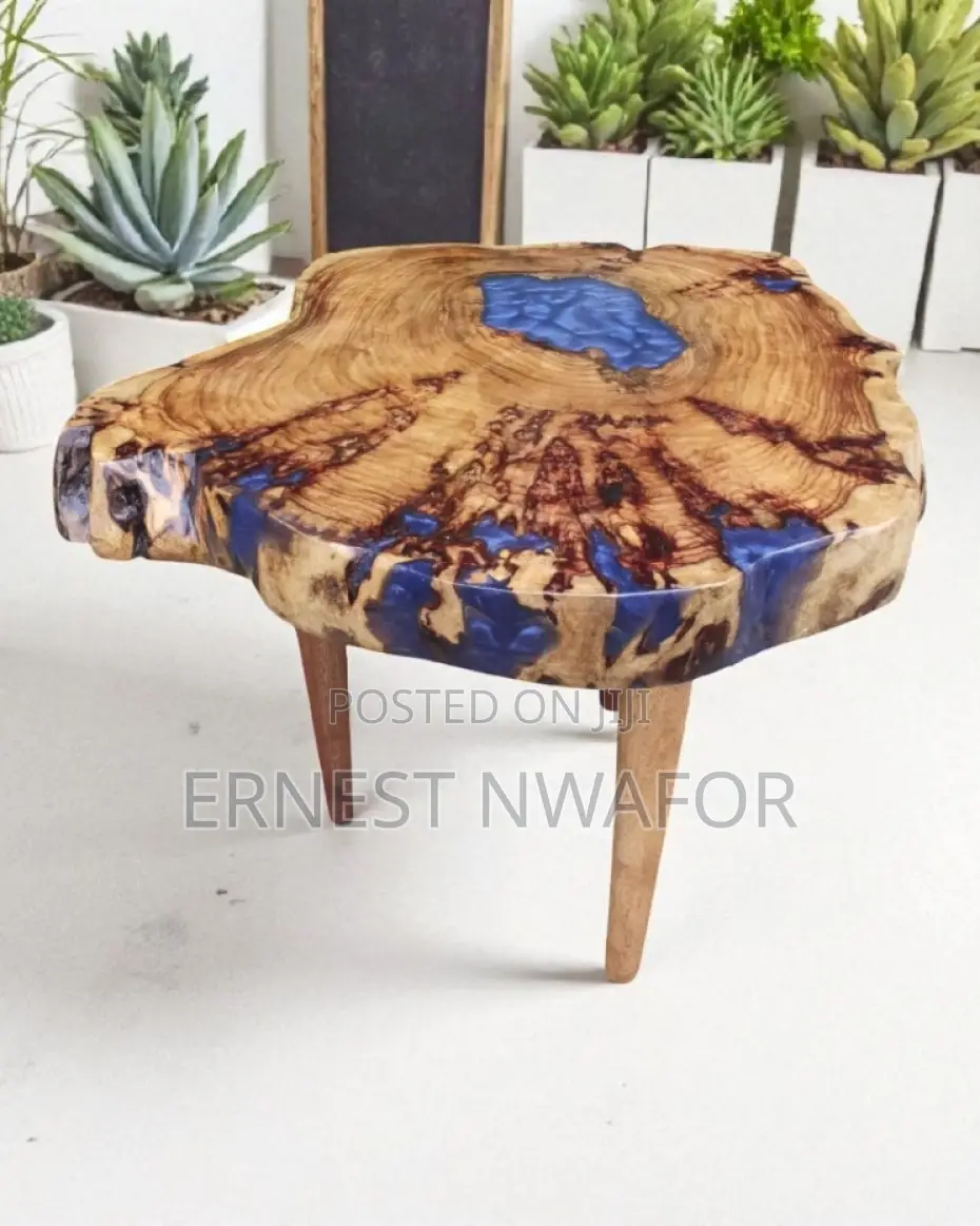 Handcrafted Oak Table, Slab Center Piece