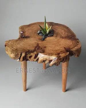 Handcrafted Oak Table, Slab Center Piece