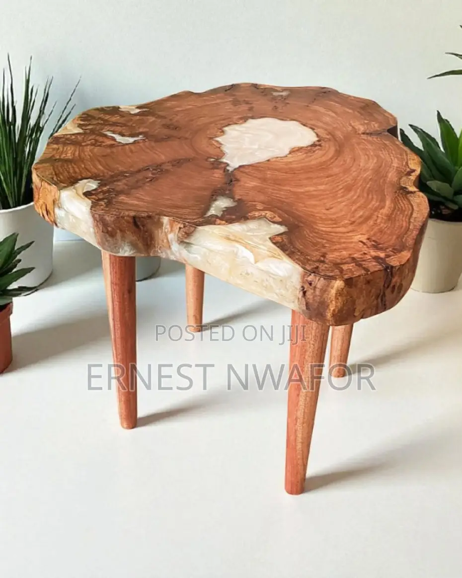 Handcrafted Oak Table, Slab Center Piece