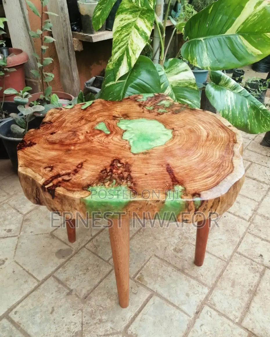 Handcrafted Oak Table, Slab Center Piece