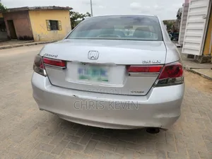 Honda Accord Sedan EX 2010 Silver