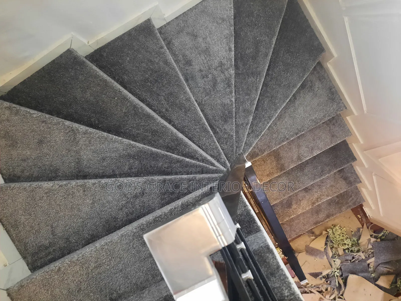 Gray Colour Turkish Staircase Rug Available